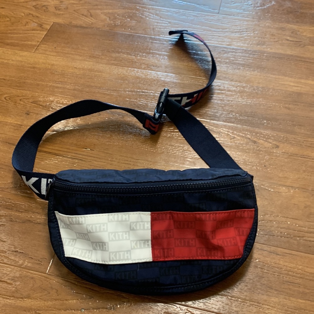 Tommy Hilfiger & Kith Fanny pack Bag